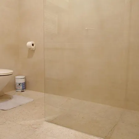 Apartment With 3 Bedrooms And Free Private Parking Pula